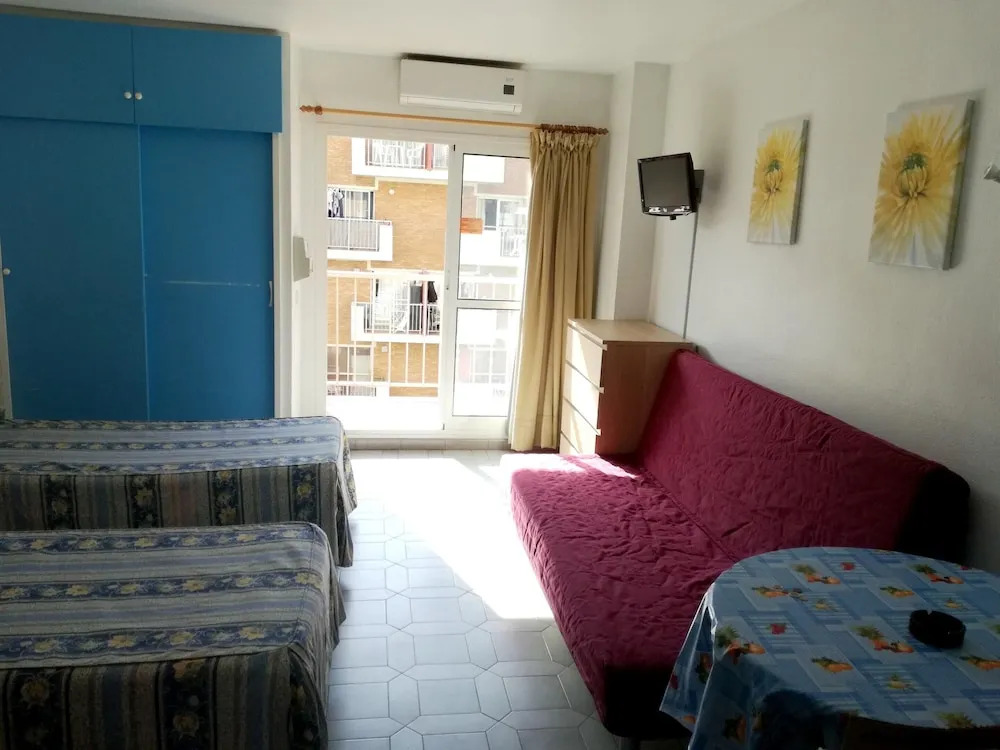 Studio In Benalmadena With Wonderful Sea View Shared Pool And Furnished Balcony 500 M From The Beach