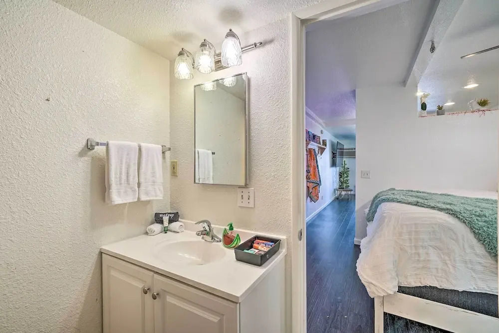 Parker Studio w/ Patio & Direct River Access!