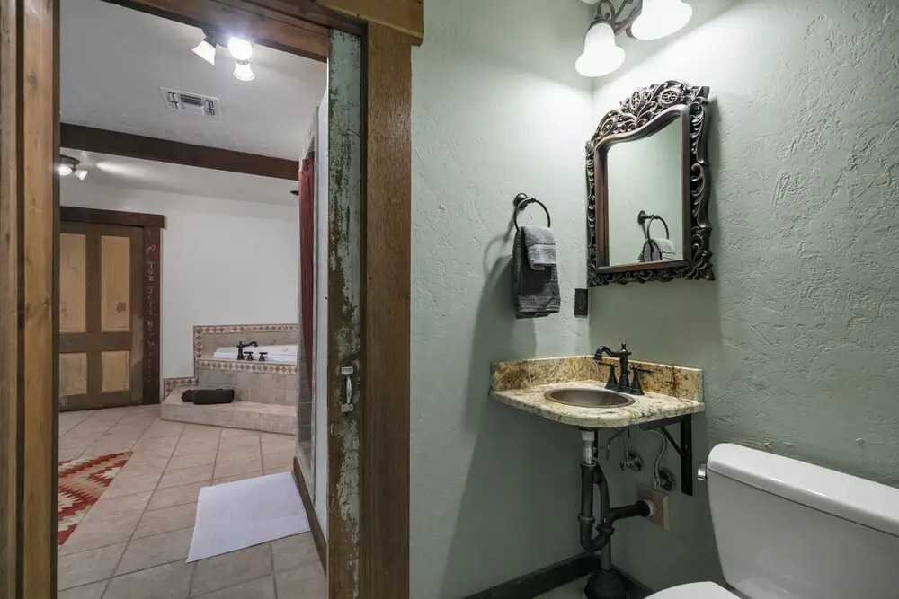 New! Luxury Casita W/hot-tub&firepit&countryviews