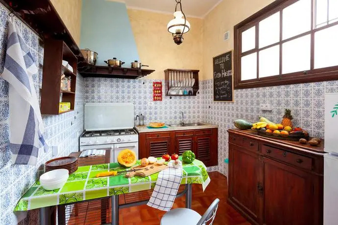 Patio Hostel