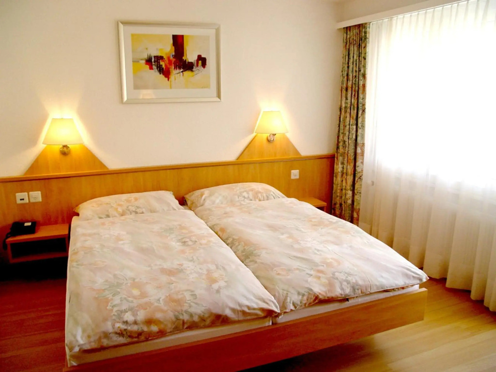 Hotel Eden No. 7