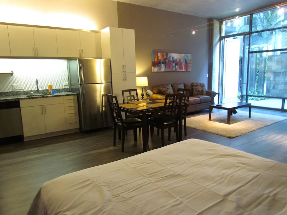 Met Lofts Downtown LA