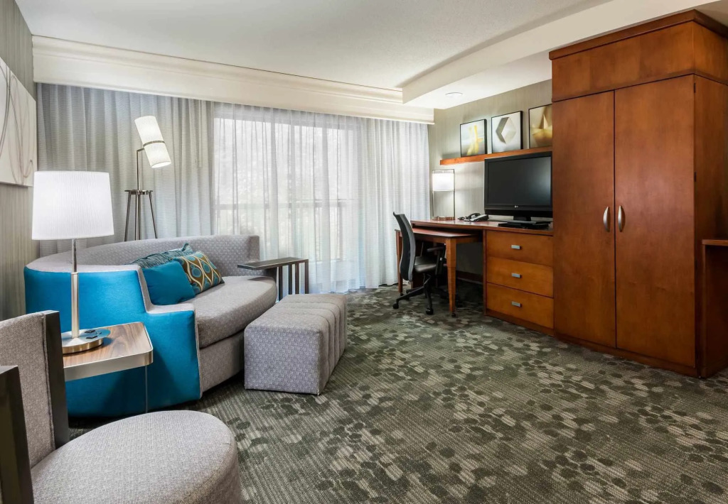 Courtyard by Marriott Danbury