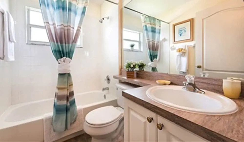 This is a Wonderful 4 Bedroom Vacation House to Stay in Wail in Davenport