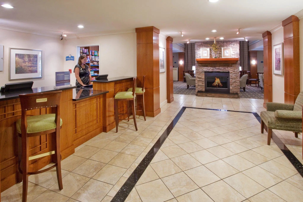 Comfort Inn & Suites Savannah Airport