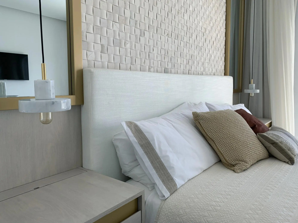 Ocean views apartment with private beach in Playa