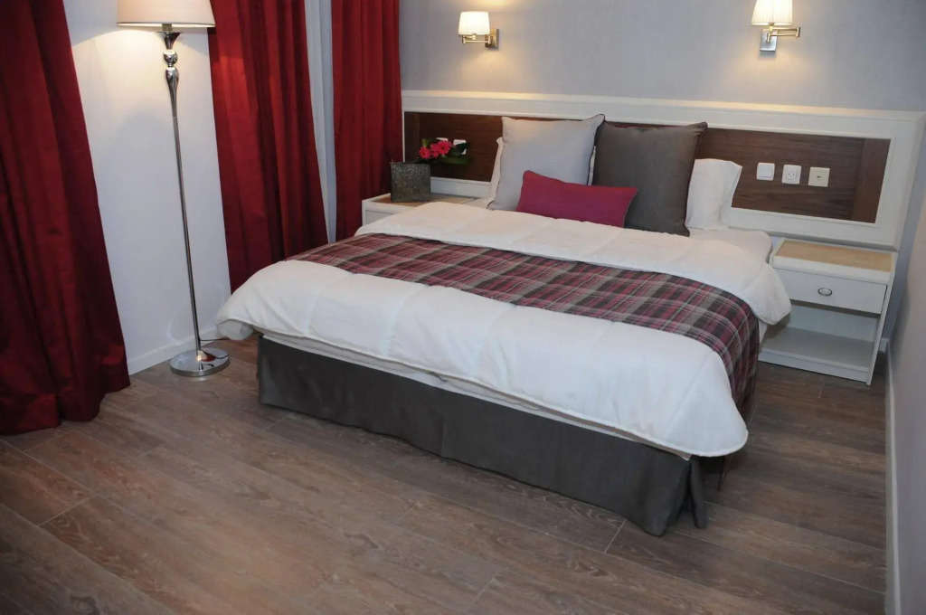 Tabar Hotel