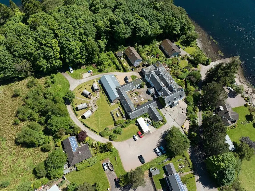 Loch Leven Hotel & Distillery