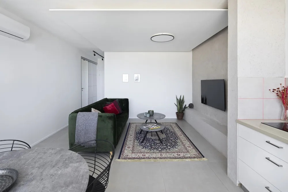 Urbanica Carmel- Apartments