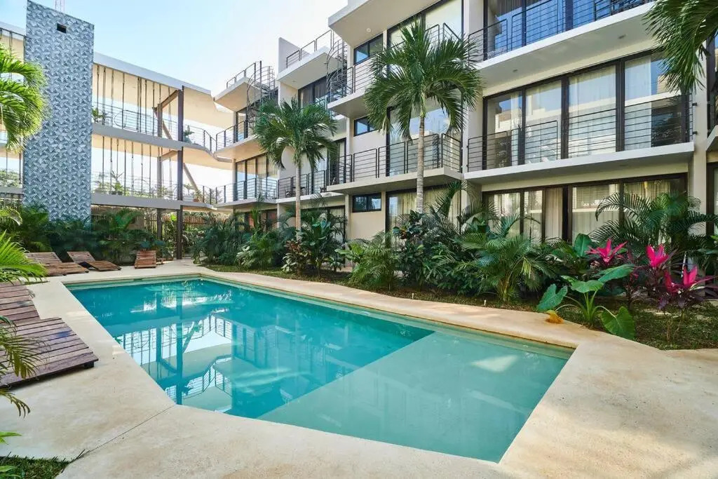 202 Amena Beautiful&Cozy 2 Bedroom in quite place