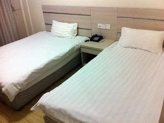 Jinqilin Hostel (Shanghai Waigaoqiao Free Trade Zone)