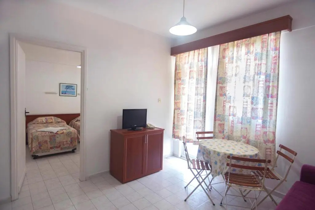 The S Apart & Suites Hotel