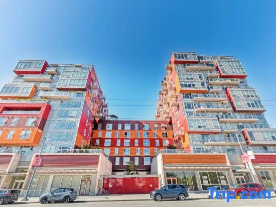 Urban Retreat City View and Parking, 6min to DT