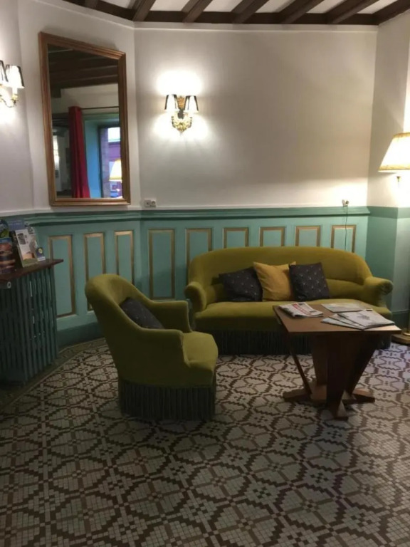 The Old Hotel Ravel Centre