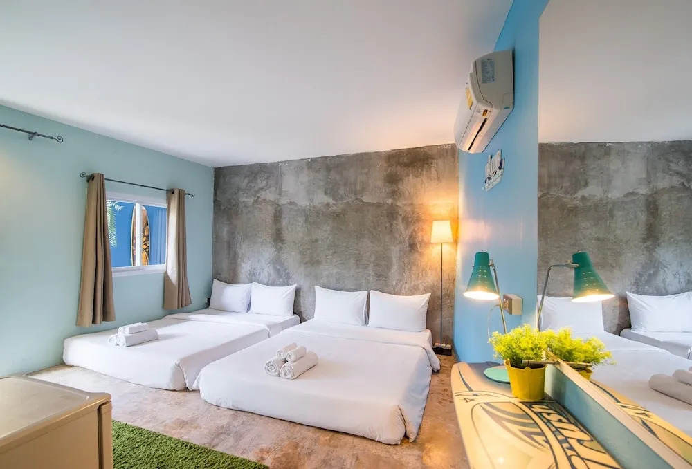 Surf House Hua Hin