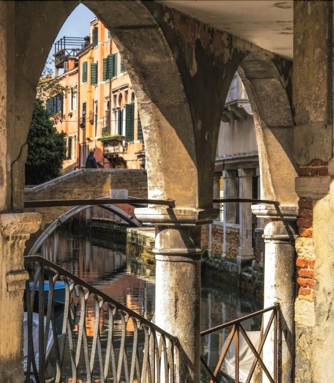 Magic Venice in Love