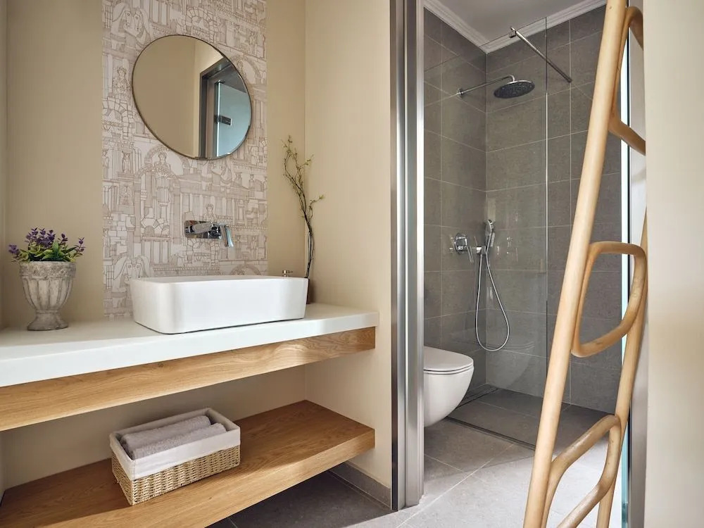 Thea lux natur villa