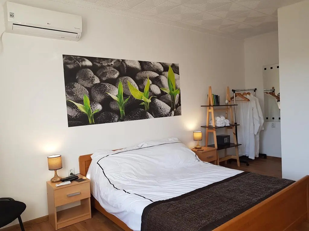 Nikyup Guest House