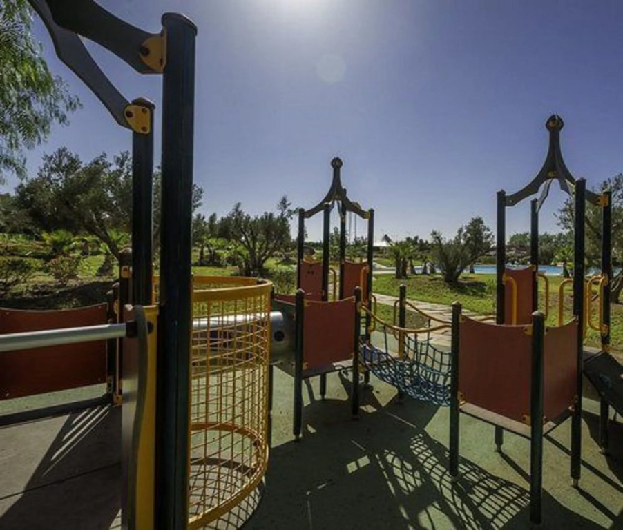 Condominium Hotel Resorts Oliva