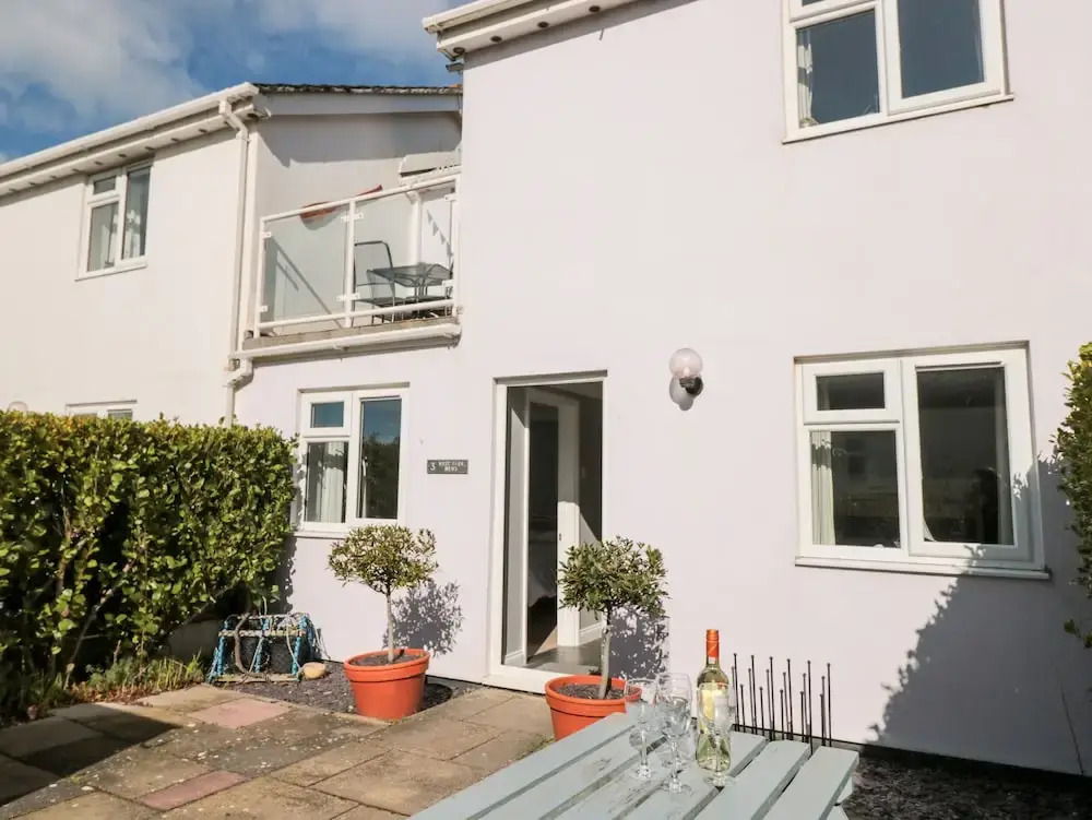 3 West Park Mews
