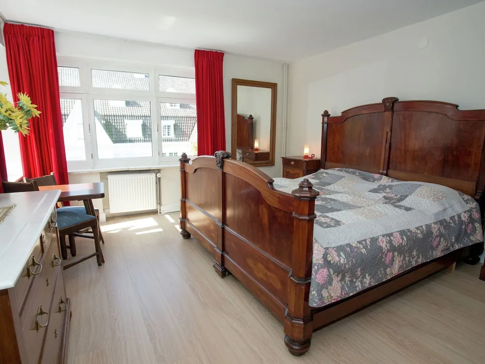 Lovely Villa in Duinbergen, a Drive Away From Bruges and Ostende