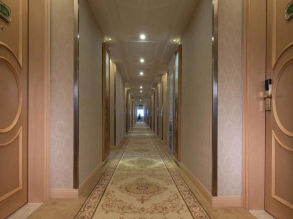 Vienna International Hotel Shenzhen Jingtian