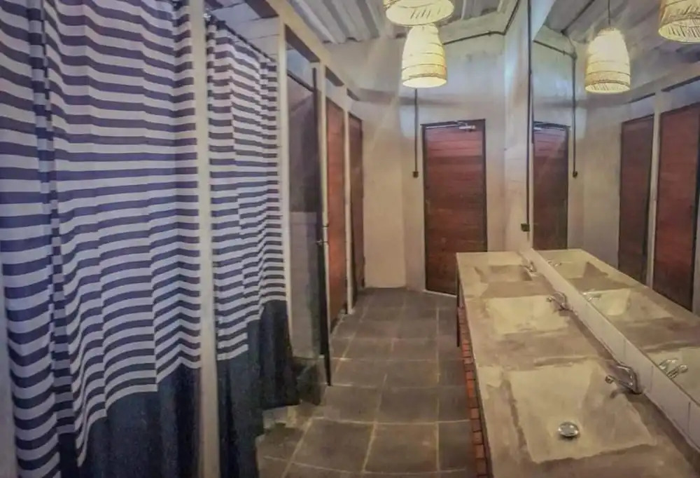 Clandestino Hostel Canggu