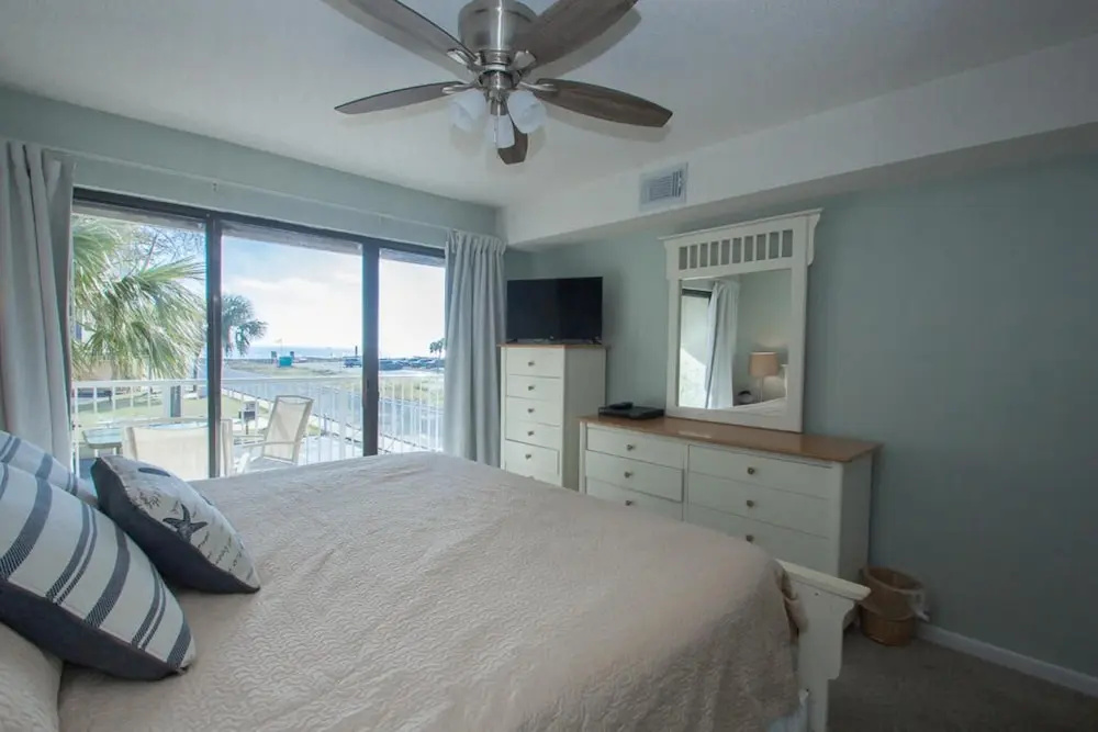Seaside Beach & Racquet 2208 by Gold Star Vacation Rentals