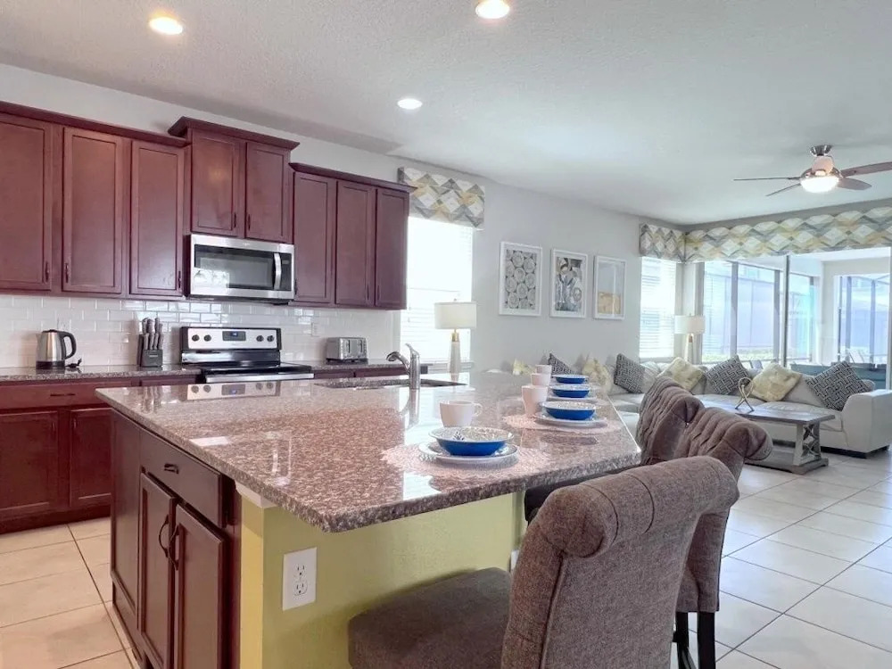 Beautiful Pool Villa with Spa and Game Room-9007PC home