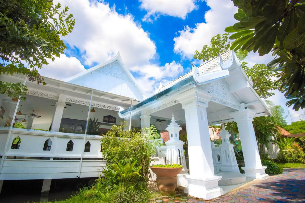 E-outfitting Boutique Chiang Mai