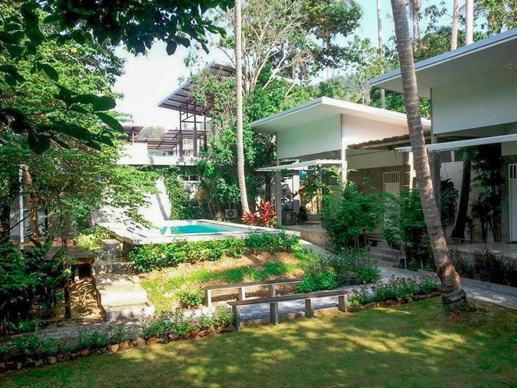 Glur Hostel