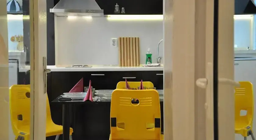 Arlequin Apartment