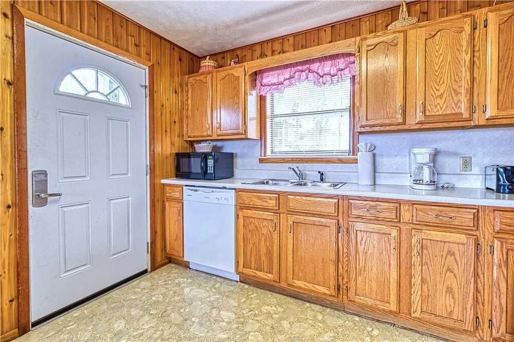 LeConte View 2 - One Bedroom Cabin