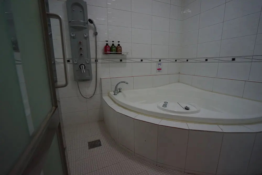 Nabeeya Hotel