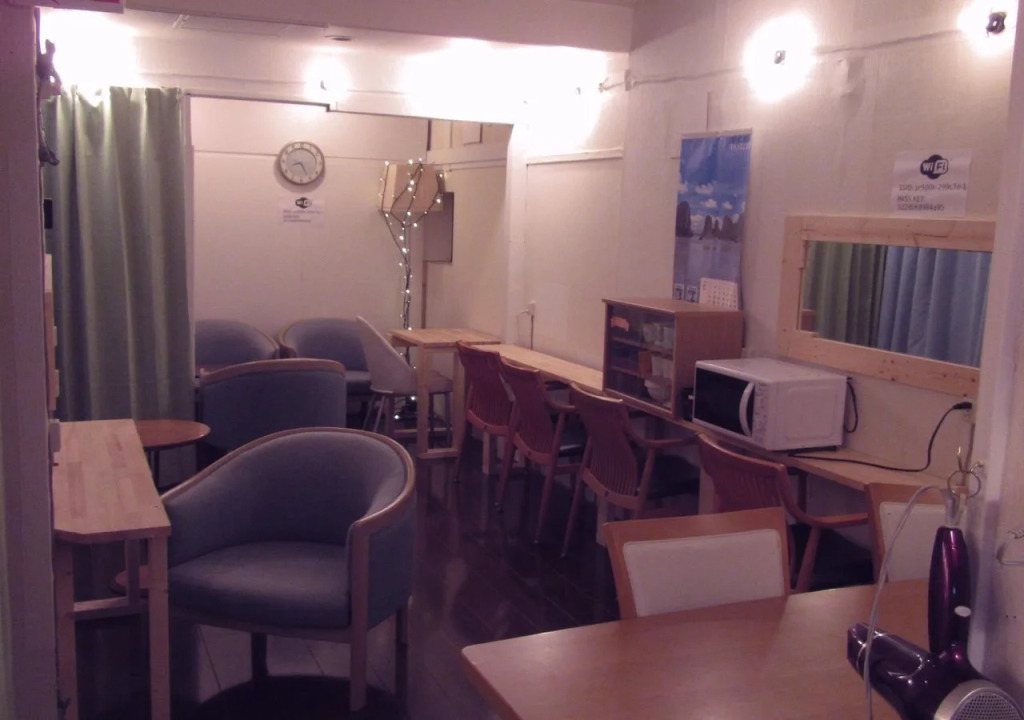 SAKURA GUEST HOUSE OSAKA DOUTONBORI (только для женщин)