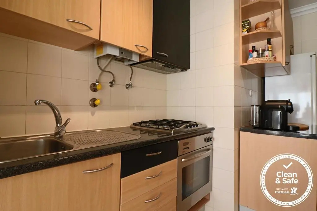 Cascais Estoril Apartment 400 M From Beach