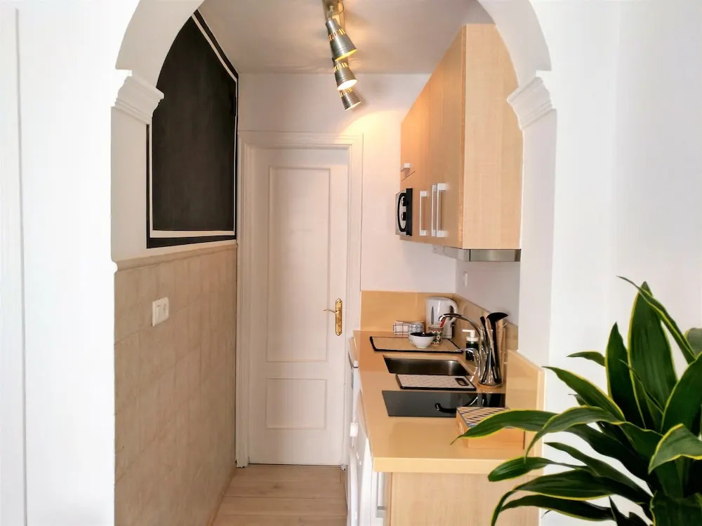 Lemon Apartment City Apartment