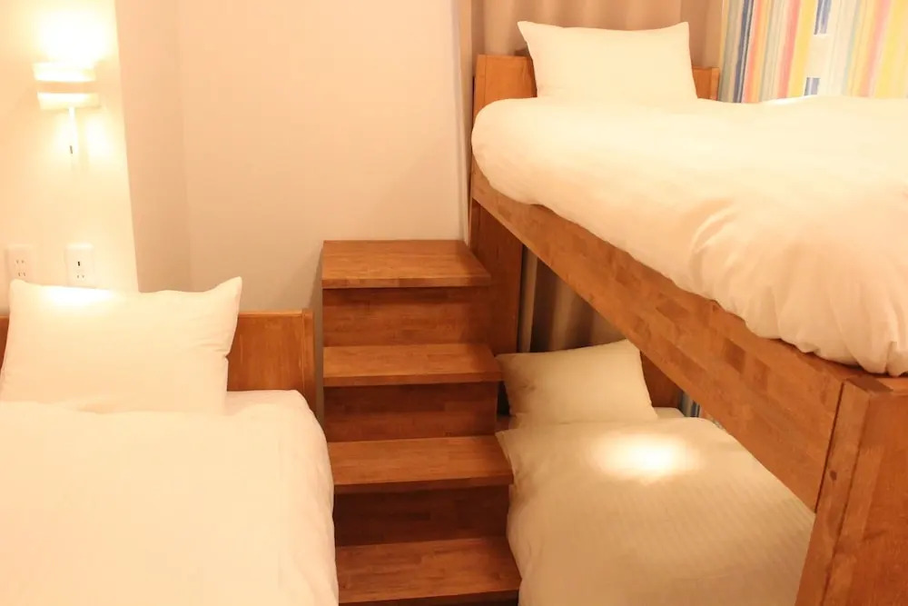 hostel & powder room crane - Caters to Women