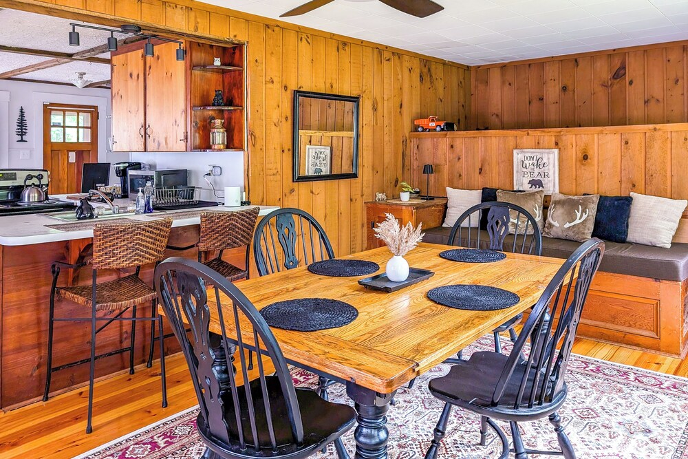 Cozy Cottage: Near Ski Bretton Wood & Franconia