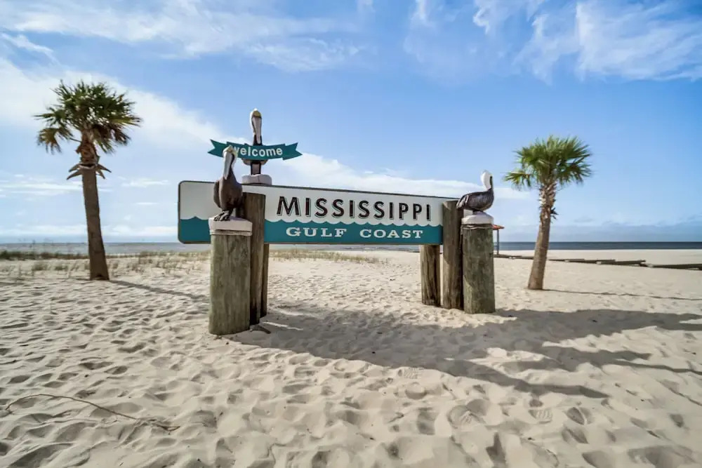 Walk to Biloxi Beach Fun! Chic & Updated Townhome