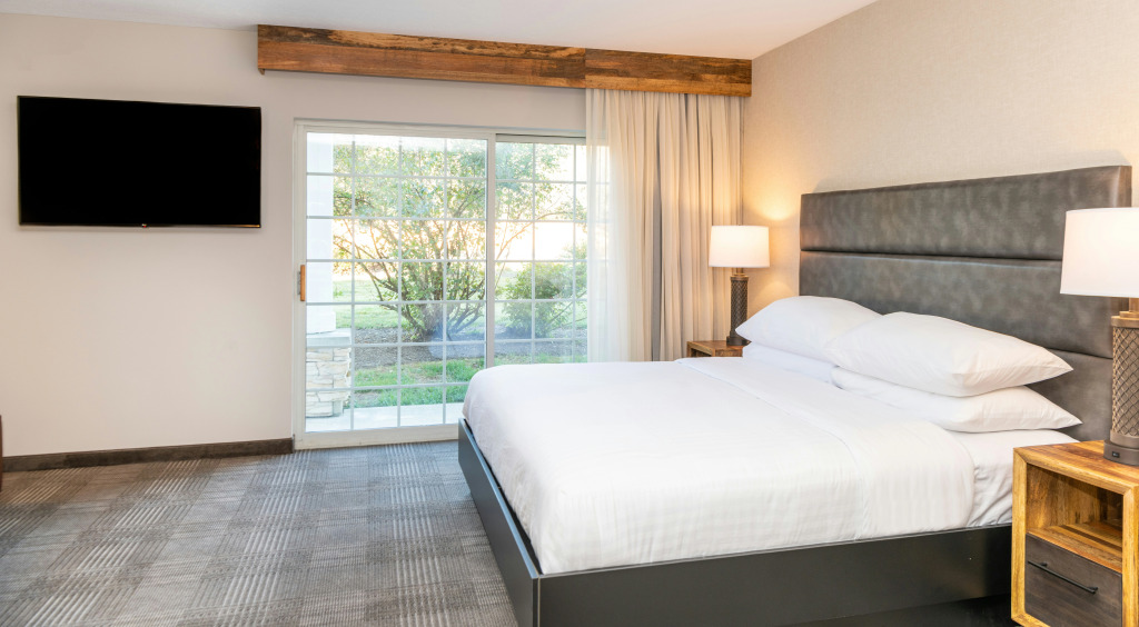 Cherry Valley Hotel