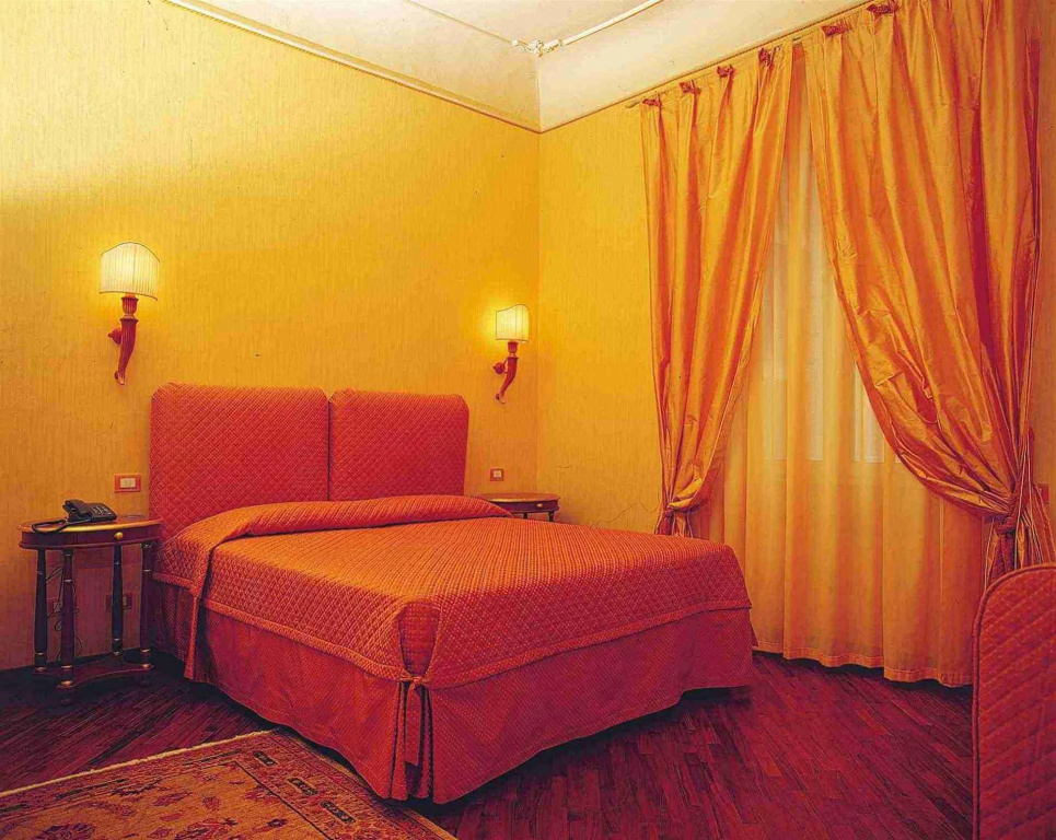Hotel Aurora