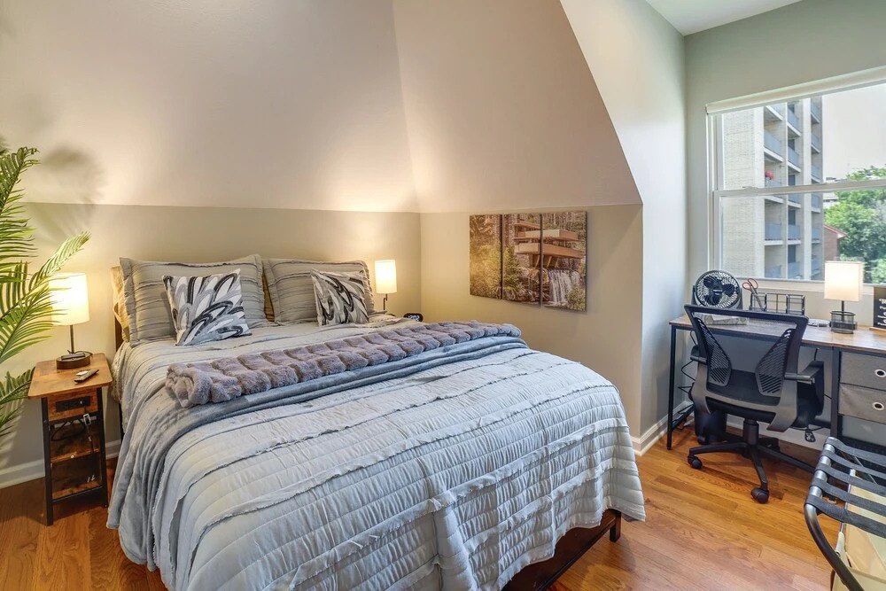 Family-friendly Shadyside Gem Near Dtwn Pittsburgh