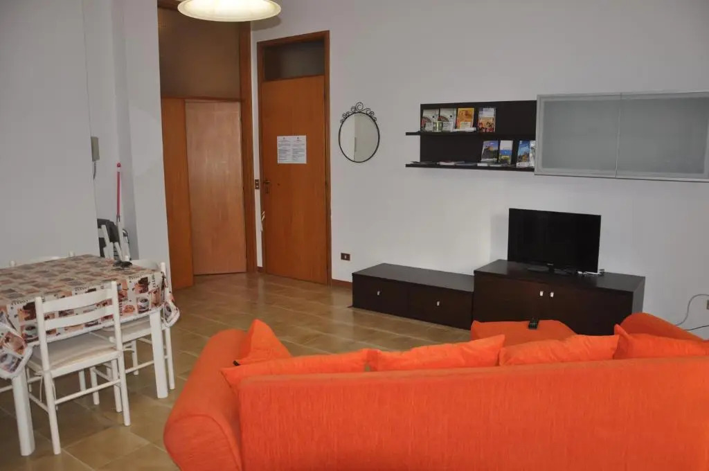 GiaLoSa Biker House