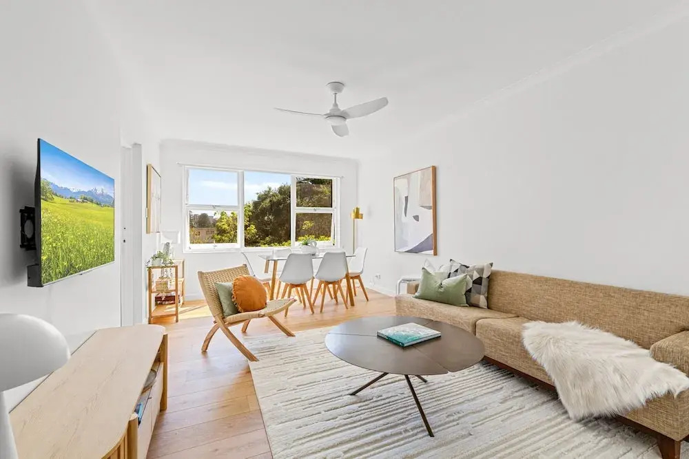 Gorgeous 3-bed Manly Pad, Short Walk to the Beach