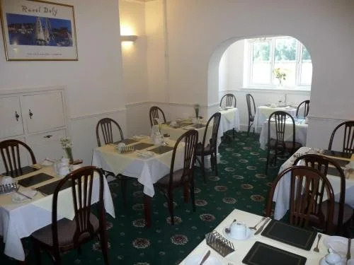 The Emsworth Hotel