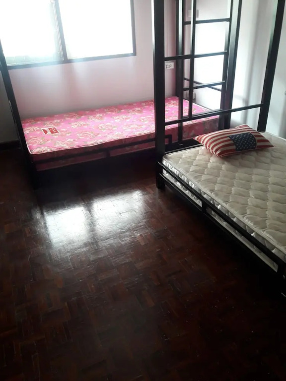 K8 Hostel