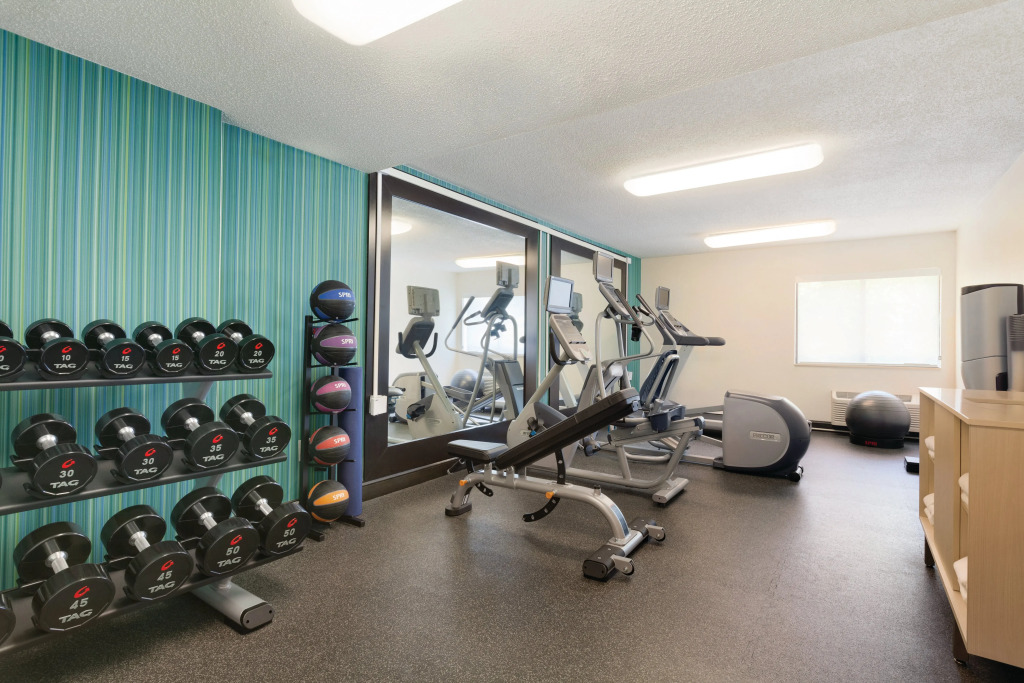 Holiday Inn Express Hartford South - Rocky Hill by IHG