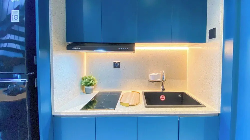 Elegant 2BR Loft Garden Villa at Collins Boulevard Apartment