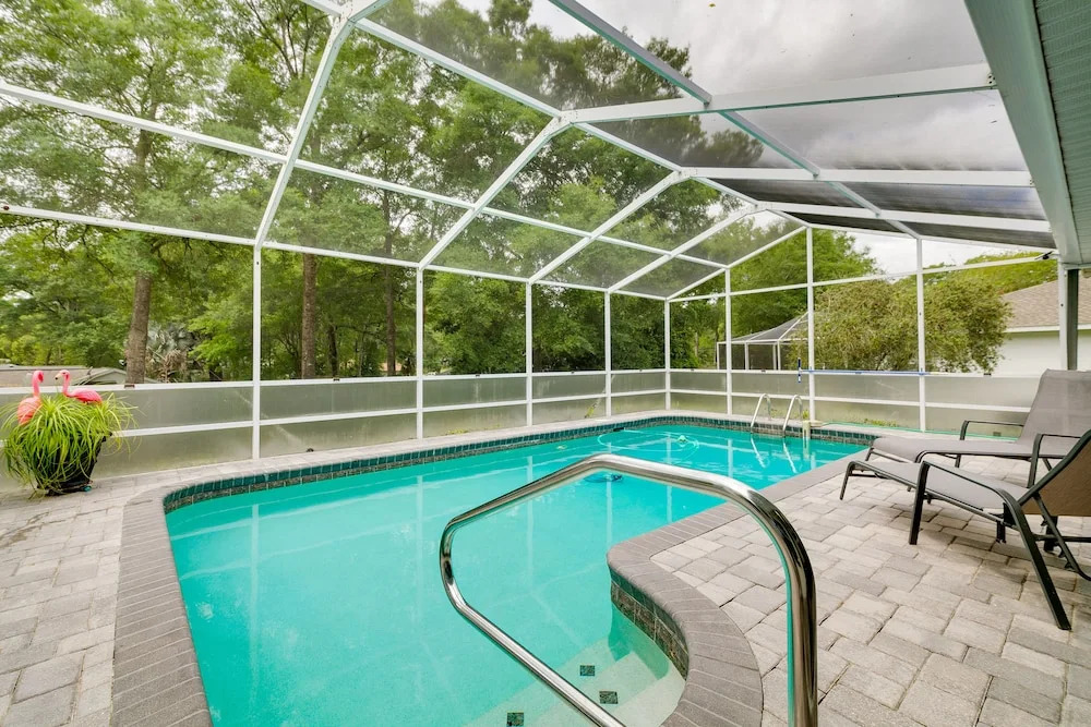 Sunny Home w/ Pool & Lanai - Near Rainbow River!